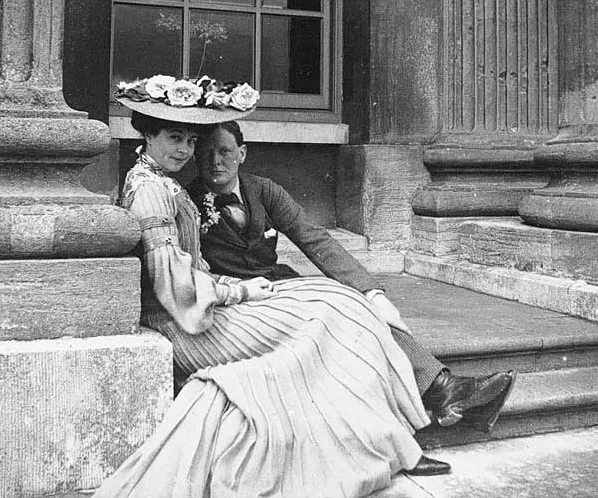 Consuelo Vanderbilt and Winston Churchill at Blenheim Palace, 1902