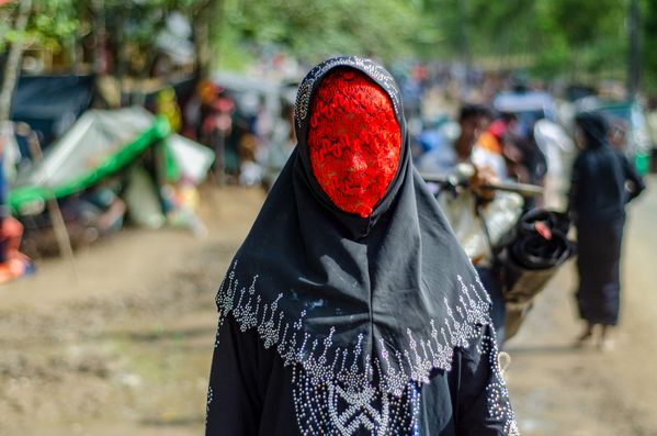 red veil in rohingya refugee women thumbnail