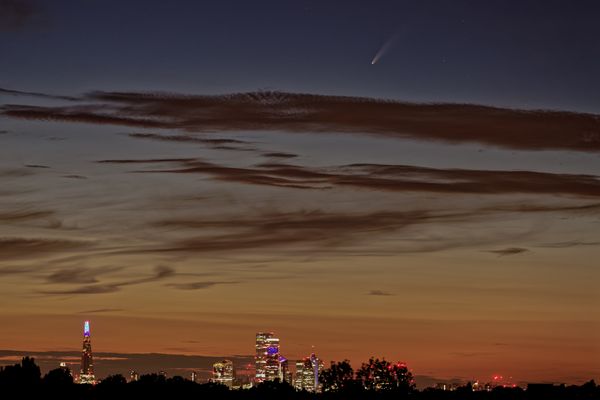 Comet Neowise above London. thumbnail