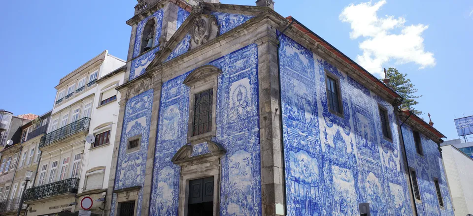  Tile work at the Capela das Almas, Porto 