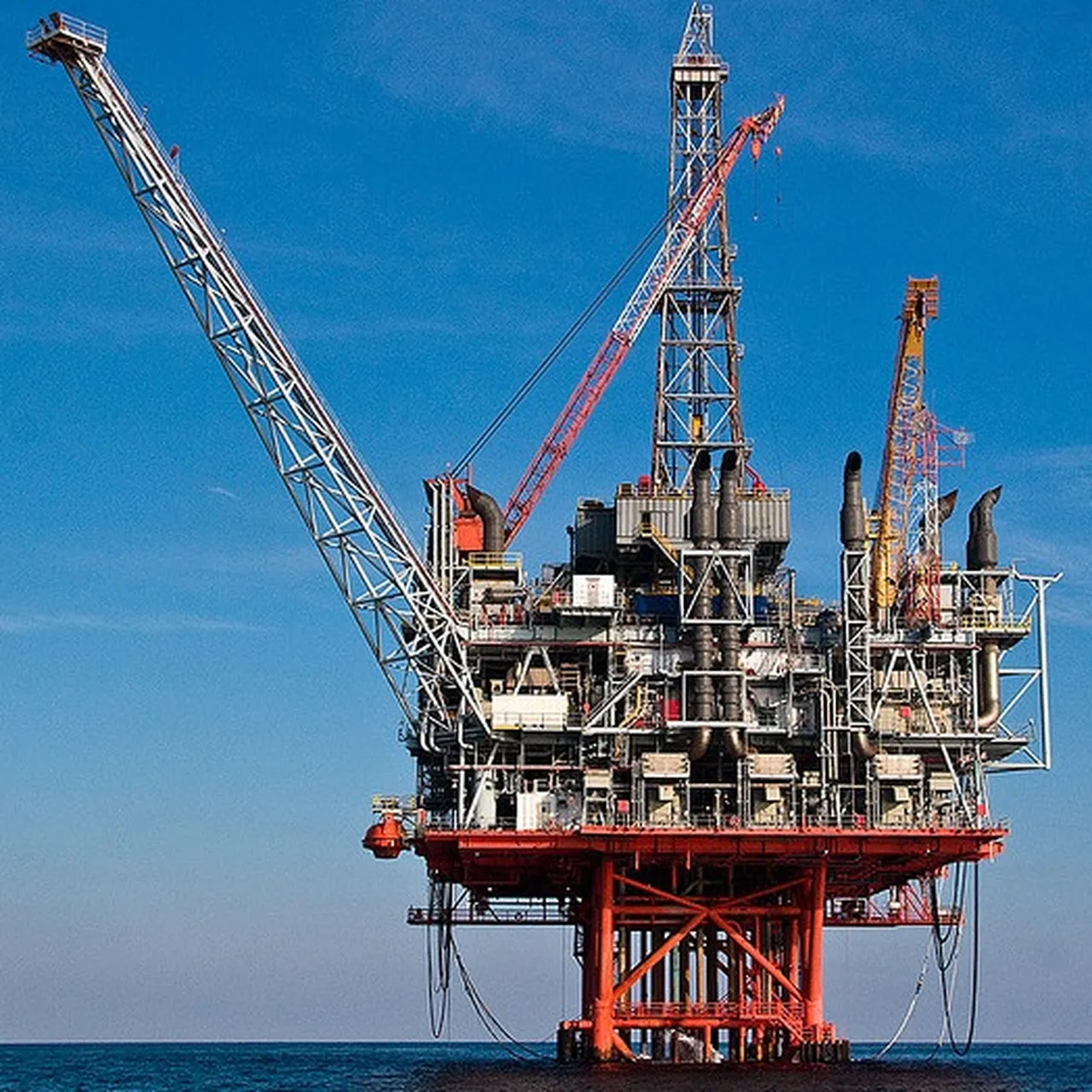 Oil Rigs In Persian Gulf