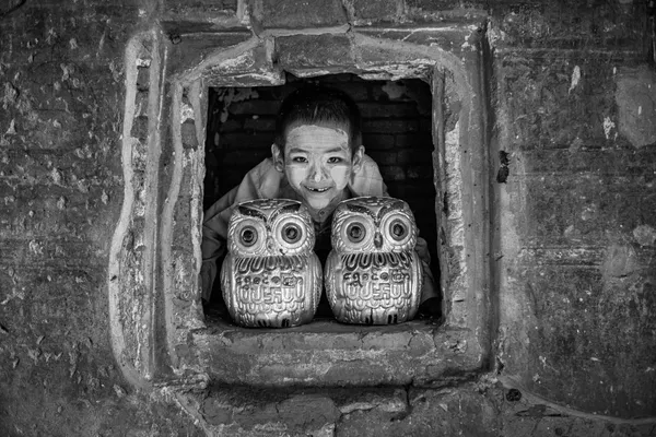 Smiling Boy thumbnail