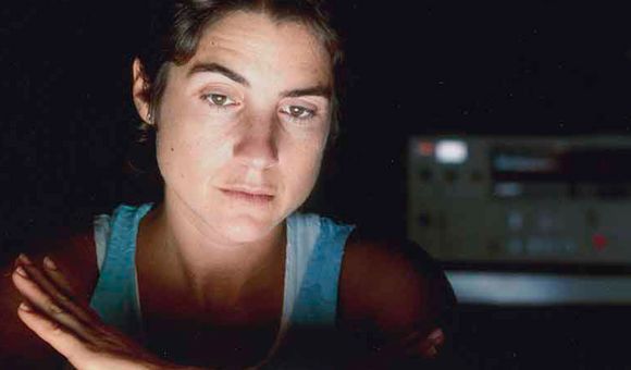  Photograph of Ilene Segalove (detail), circa 1984 / unidentified photographer. Ilene Segalove papers, 1964-2017. Archives of American Art, Smithsonian Institution.