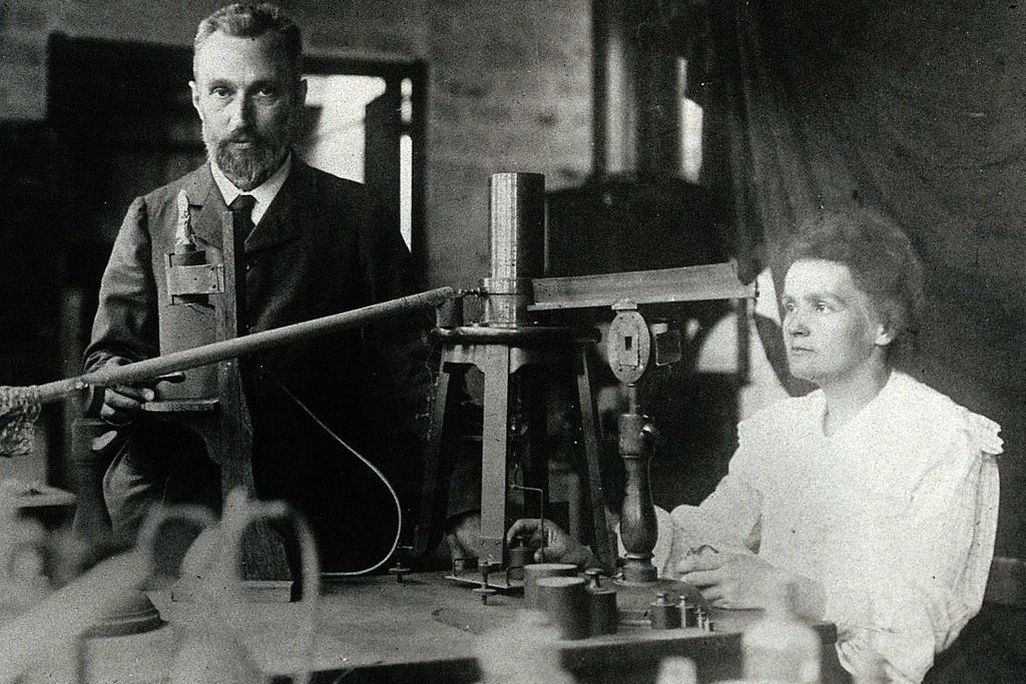 Pierre_and_Marie_Curie.jpg