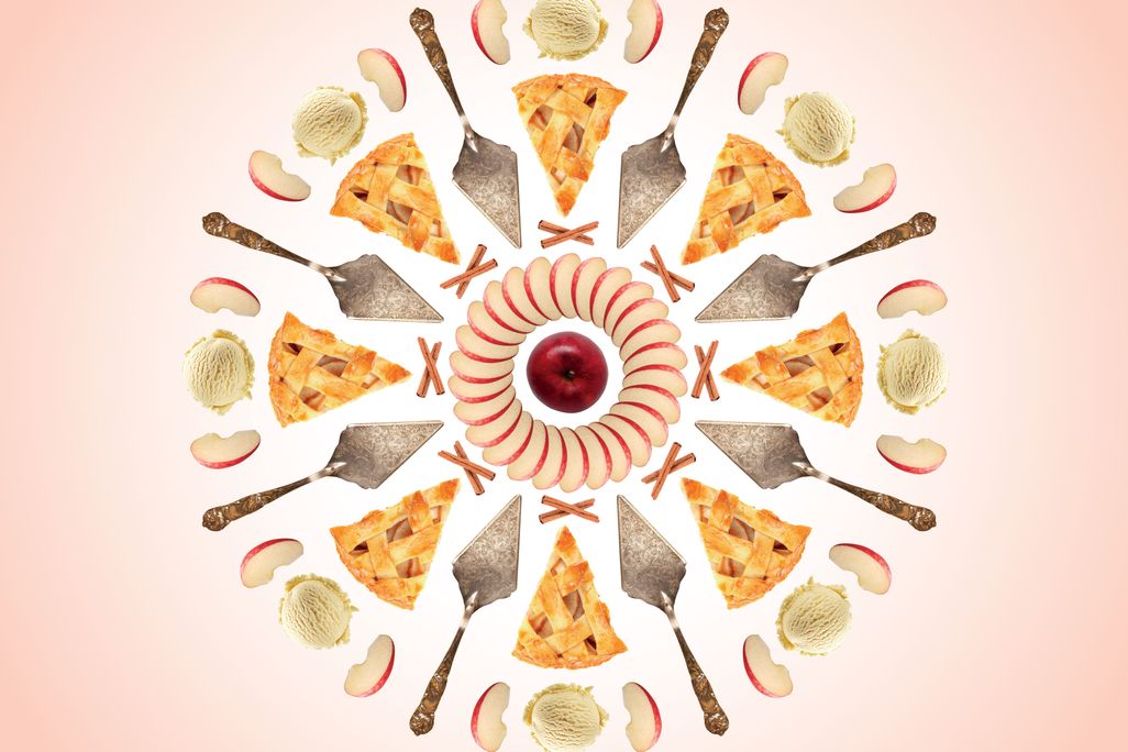 collage of apple pie slices
