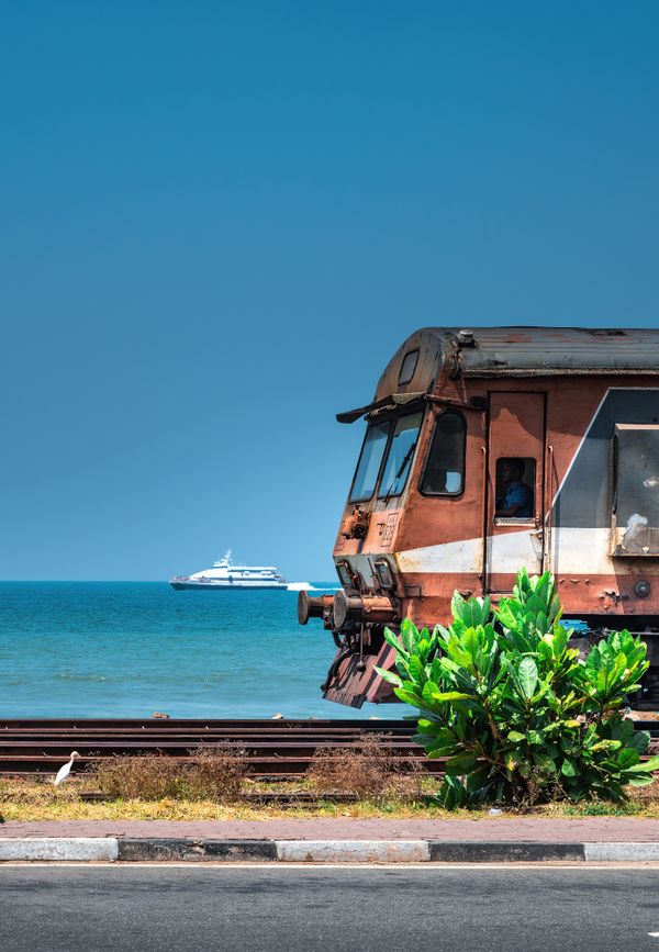 The coastal railway lline of  Sri Lanka thumbnail