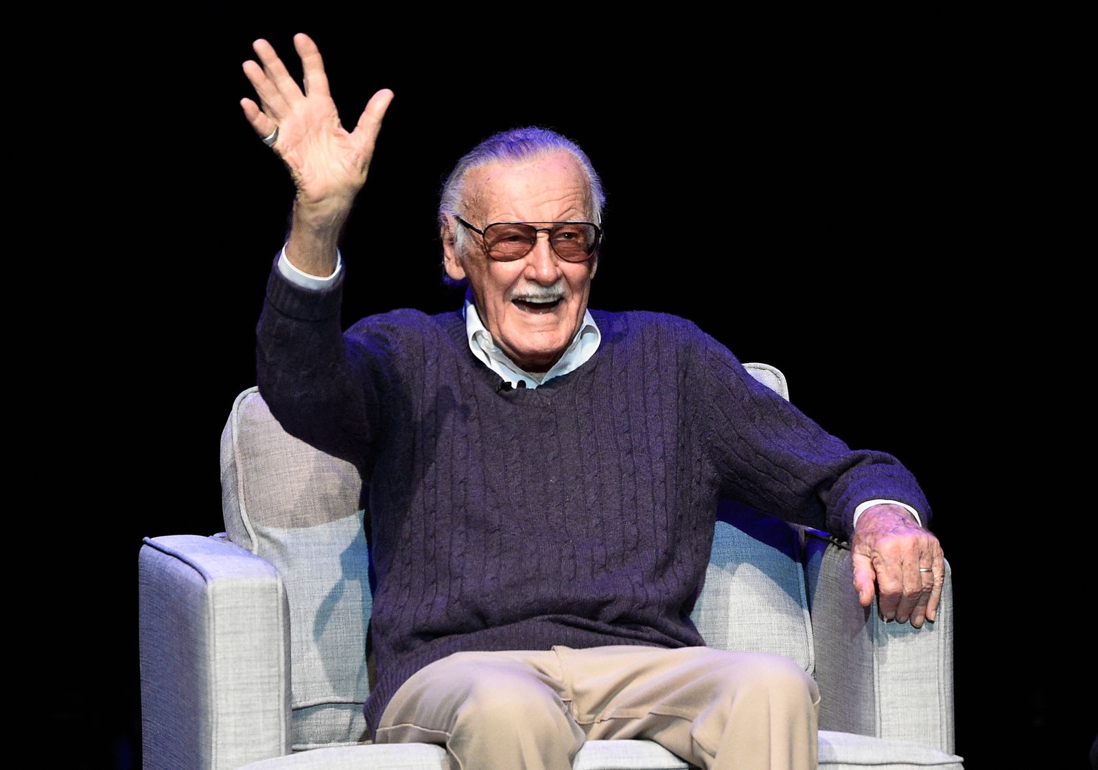 A Letter to Stan Lee, Comic Book Legend, Written by One of His Biggest Fans | Arts & Culture| Smithsonian Magazine