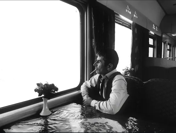 Between pain and thought.. thumbnail