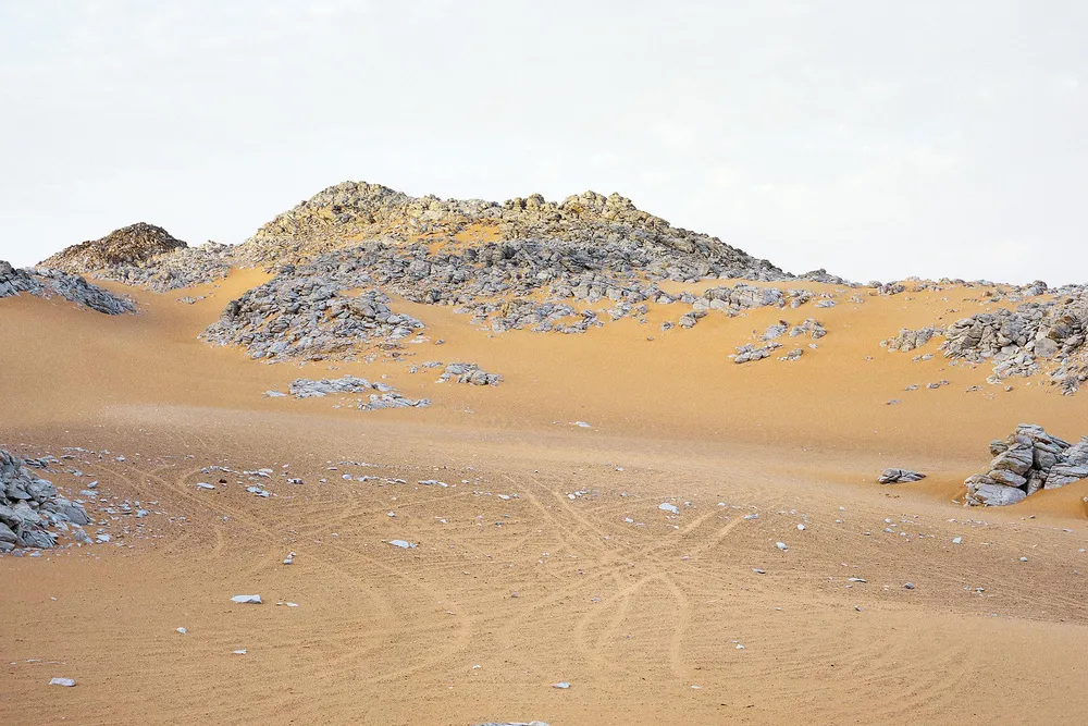Blue Niger Mountains_LFO 