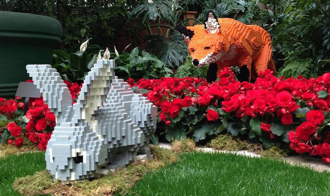 This Artist Uses Thousands of Lego Bricks to Make Lifelike Sculptures of Animals