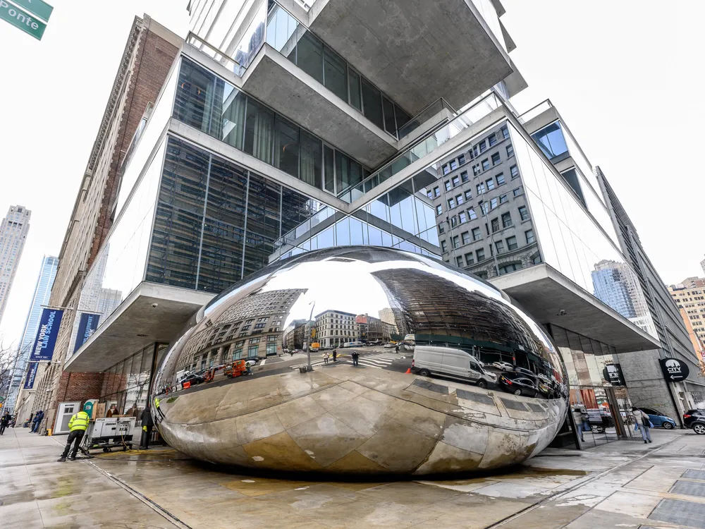 Anish Kapoor's mini-bean