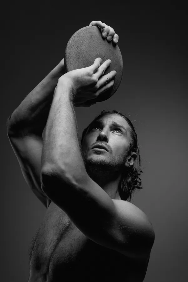 Discus thrower thumbnail