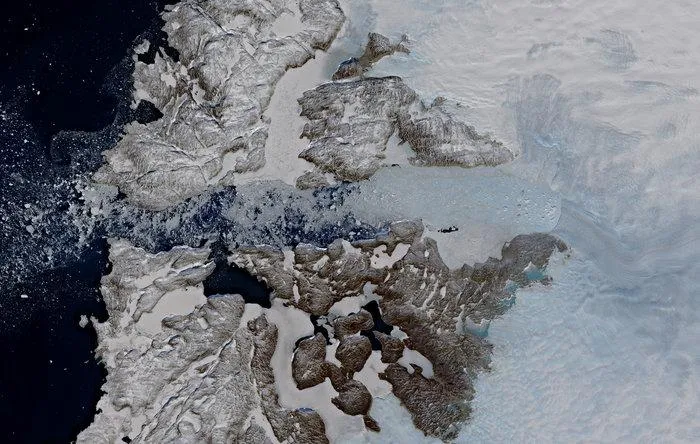 Jakobshavn Glacier
