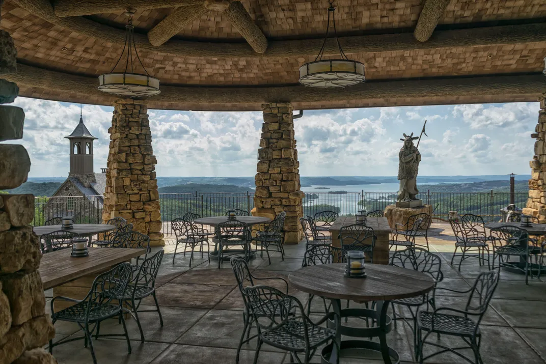 Seven Extraordinary Restaurant Experiences in Missouri