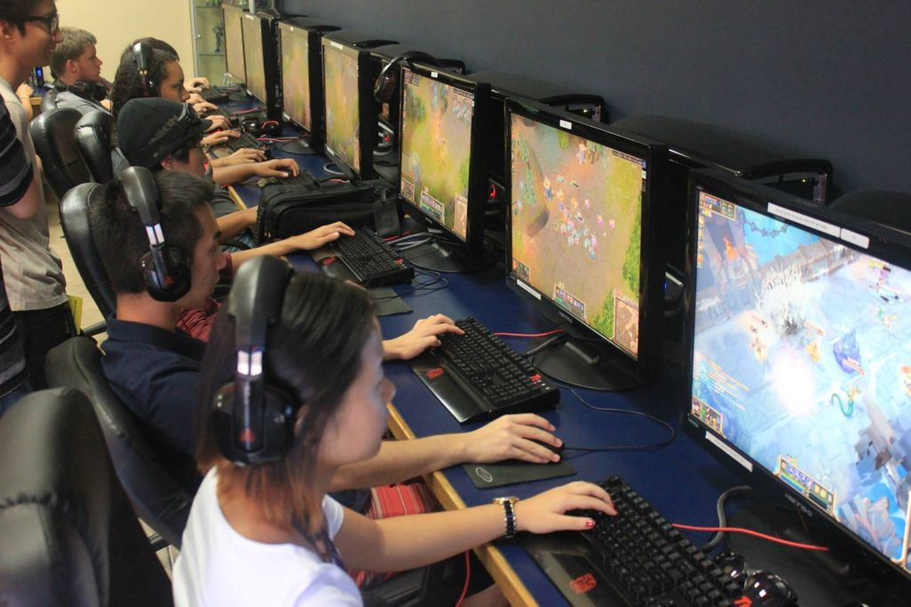 e sports