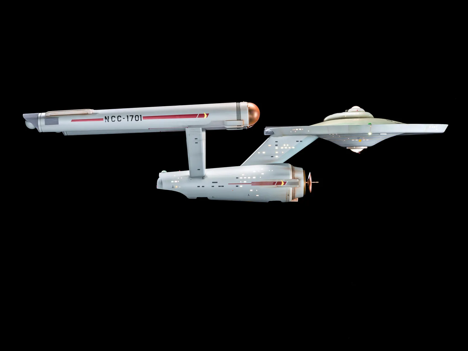 Star Trek's U.S.S. Enterprise to Boldly Go Back to the Workshop, Air &  Space Magazine
