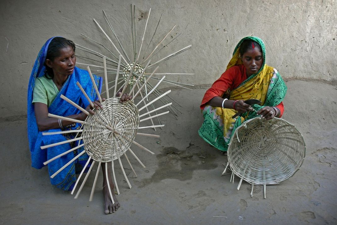 BASKET MAKER Smithsonian Photo Contest Smithsonian Magazine