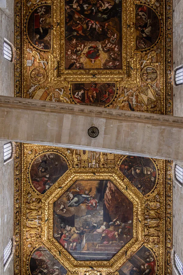 Interior Ceiling of the Basilica of Saint Nicholas thumbnail