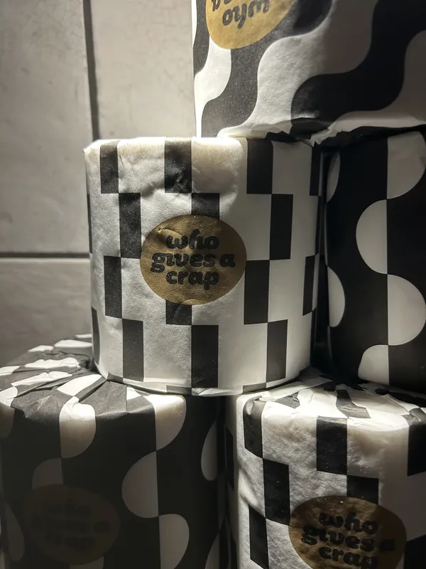 Who gives a C thumbnail