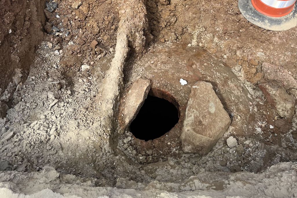 hole