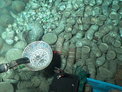 Archaeologists used manned and unmanned submersibles to recover artifacts from the wrecks.