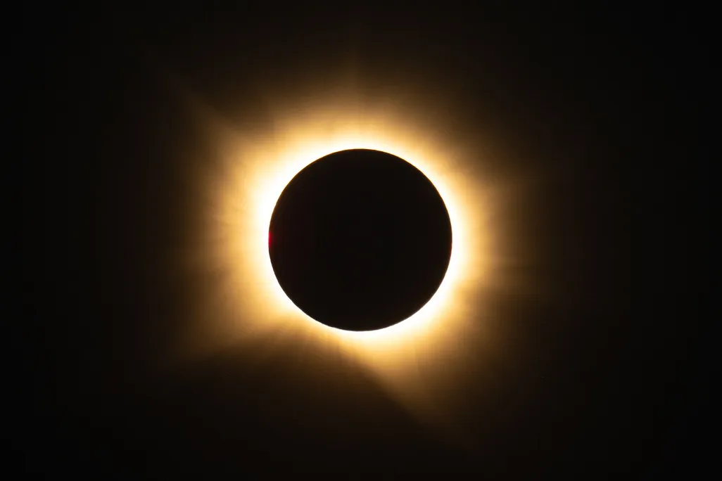 smithsonianmag.com - Carlyn Kranking - See Magnificent Photos of the Total Solar Eclipse Over Europe That Showcase the Sun's Beauty and the Wonder of Skywatching