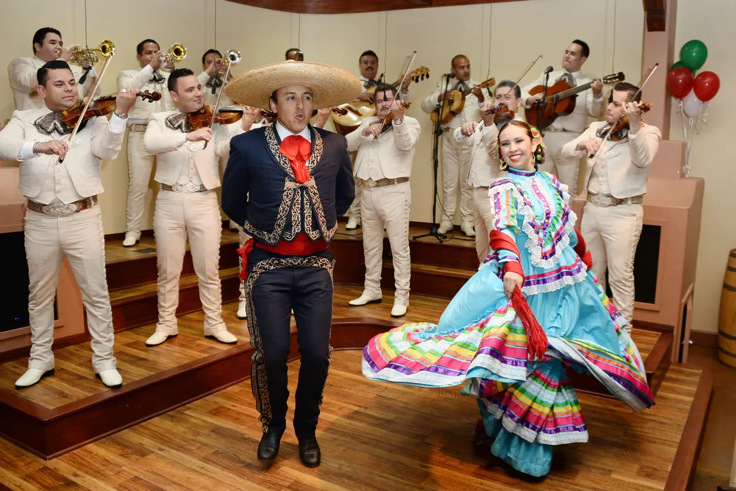 Mariachi Los Camperos performs