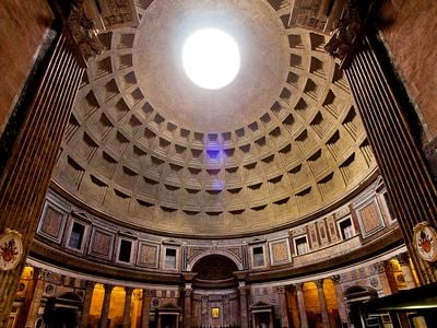 The oculus in the Pantheon.