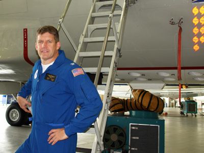 NOAA's Randy TeBeest with Lockheed WP-3D Kermit