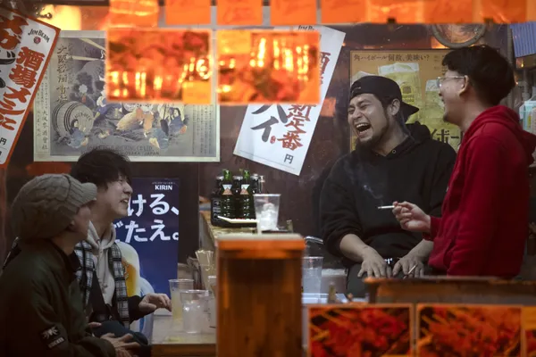 Shiny Happy People thumbnail