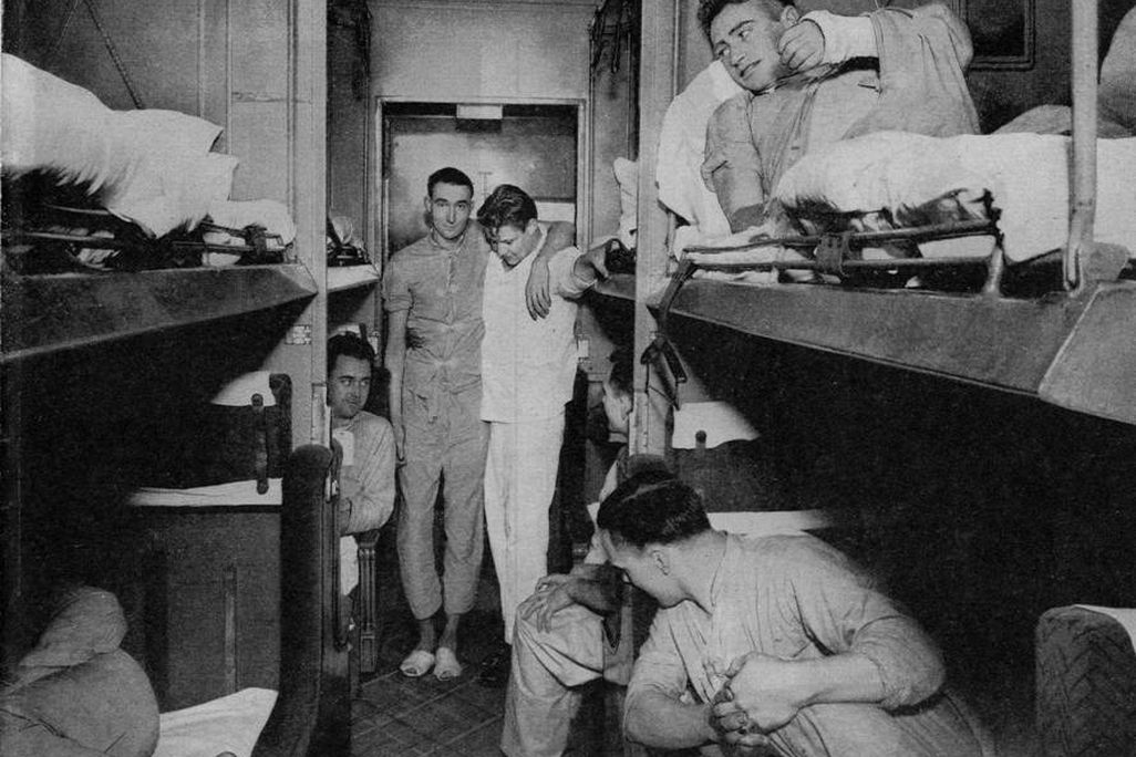 A Pullman advertisement touting patients on hospital trains as "the best cared for wounded in the world"