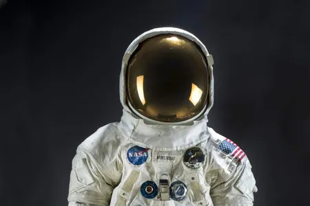 In 2019, 50 years after the Apollo 11 moon landing, Neil Armstrong’s spacesuit stands as one of the most significant artifacts in the world.
