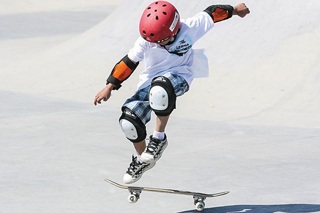From-the-Castle-kickflip-631.jpg