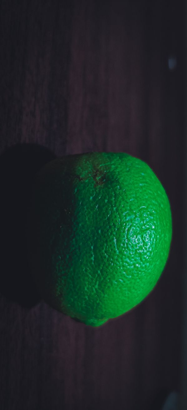 Raw greeny lemon thumbnail