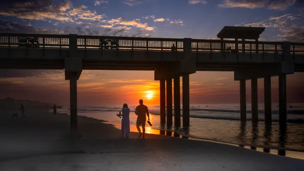 Under the Pier, Toward the Light thumbnail