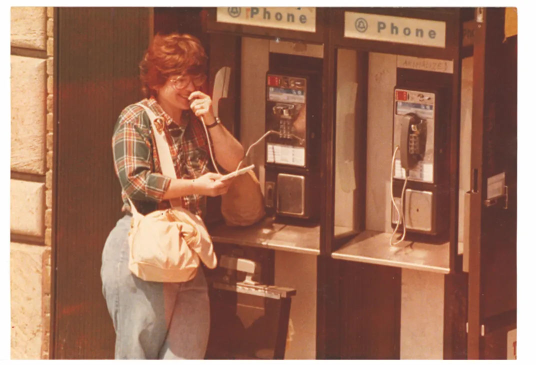 Linda Sue Evans phone booth