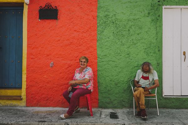 Cartagena Couple thumbnail