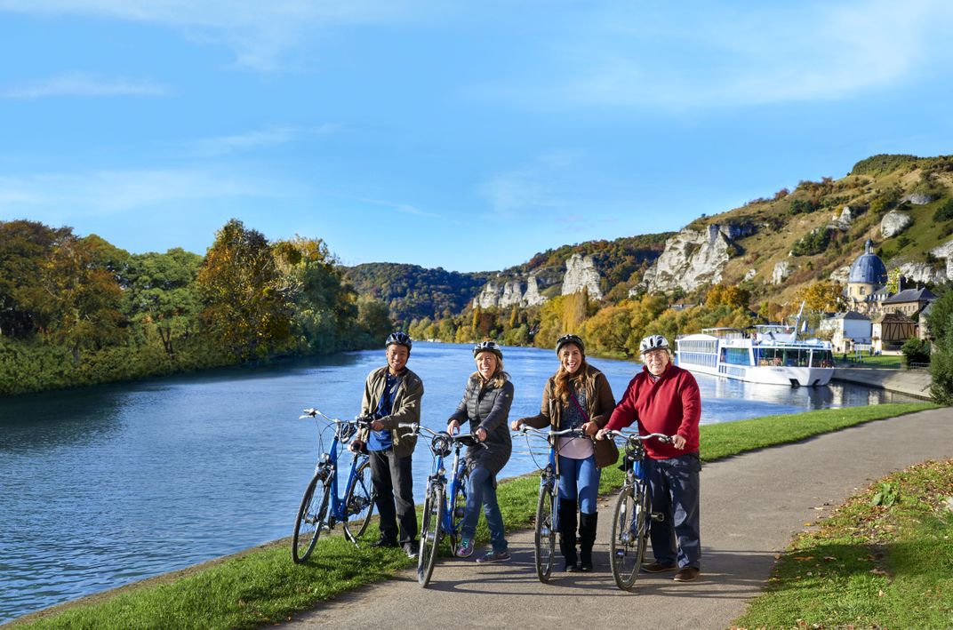 Bicycling at Les Andelys. Credit: AMA Waterways