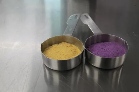 Dried fruit powder will keep for up to two years. 