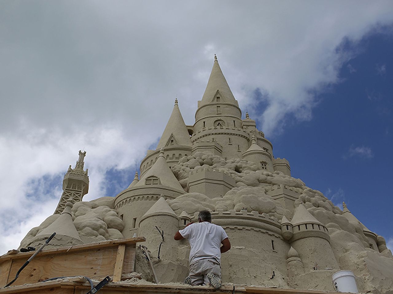 How To Sand Sculpture