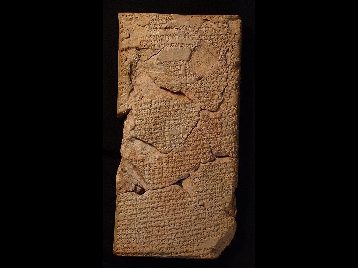 Newly Deciphered, 4,000-Year-Old Cuneiform Tablets Used Lunar Eclipses ...