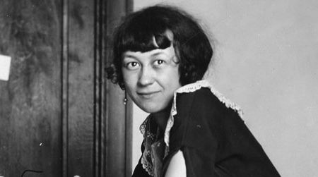 Elizabeth Sabin Goodwin was a scientific illustrator for Science Service in the 1920s.