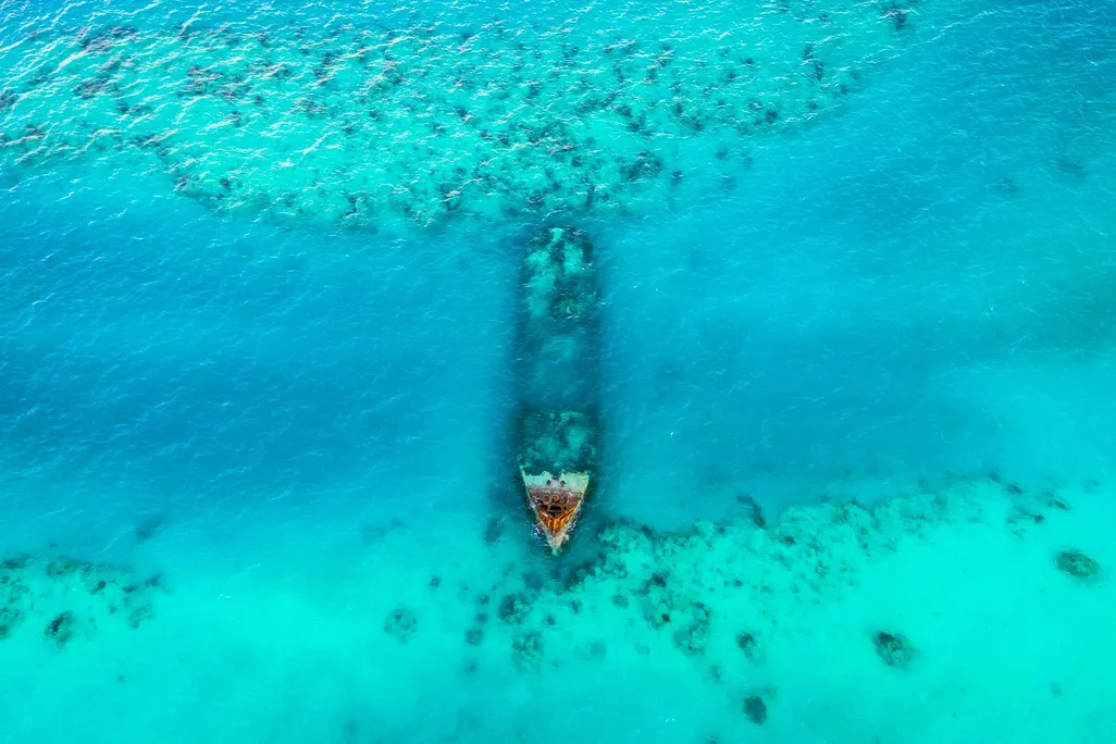 Bermuda shipwreck.jpg