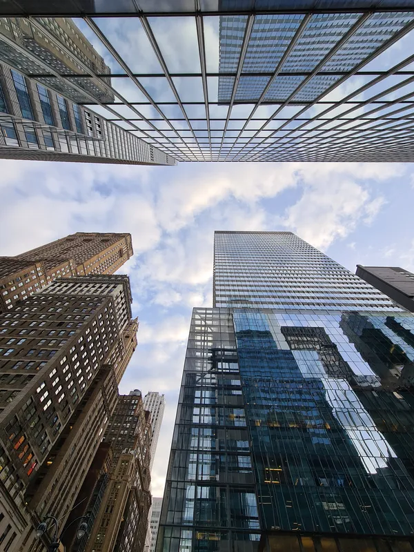 To the sky thumbnail