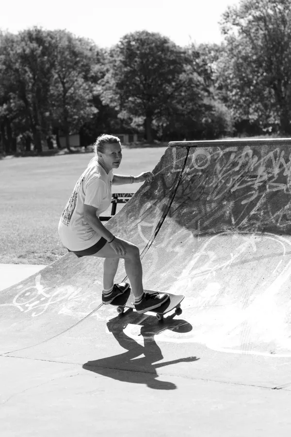 Esther at Hyde Park thumbnail