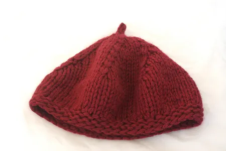 Not a Lulhere beret. 