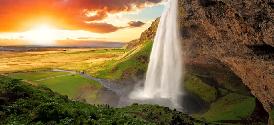 Adventure in Iceland Encounter the natural splendor of Iceland