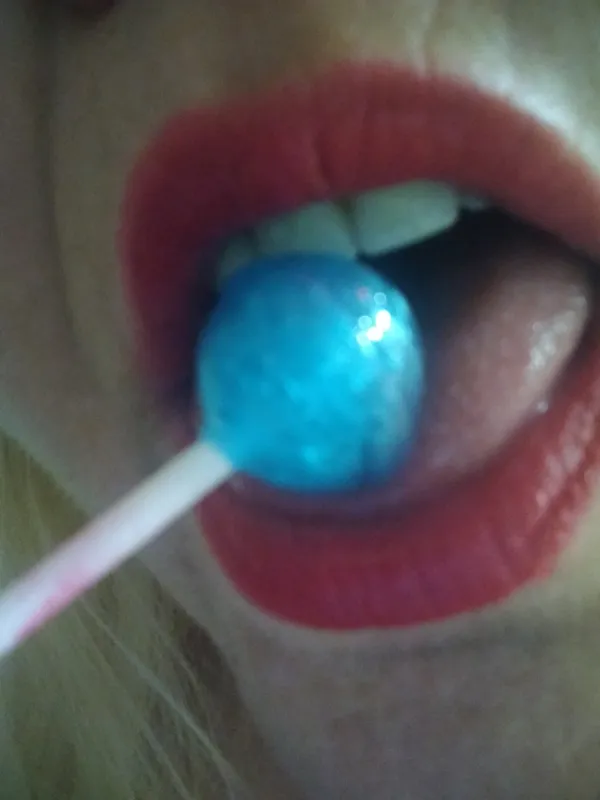 Lollipop Lips thumbnail