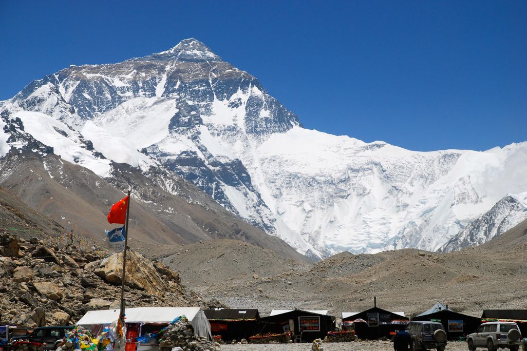 A photo of the Mount Everest base camp with Mount Everest in the background 