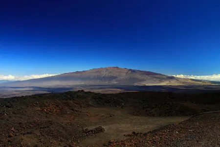Mauna Kea as seen from the Mauna Loa observatory.